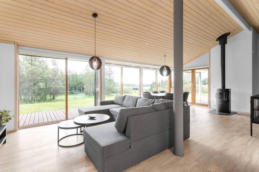 Scandinavian Villa In South Iceland Laugaras Екстер'єр фото