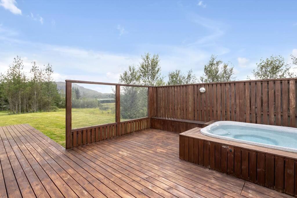 Scandinavian Villa In South Iceland Laugaras Екстер'єр фото